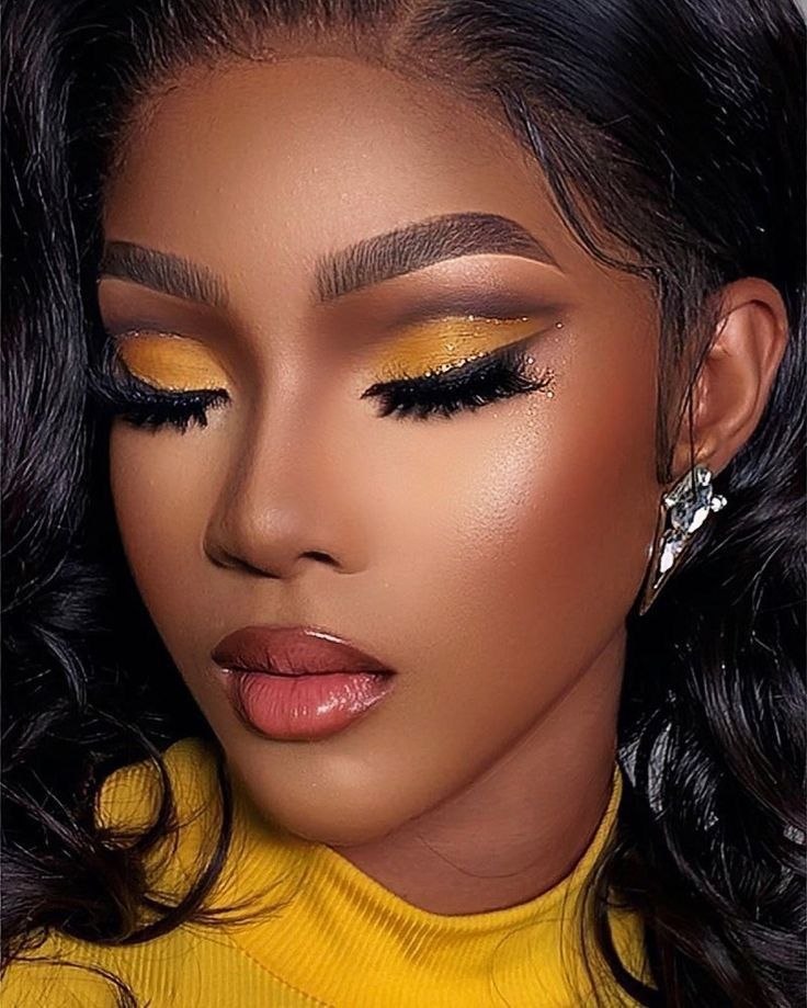 HD makeup application showing smooth, flawless finish
